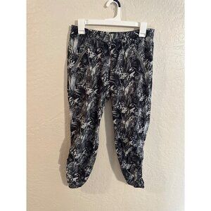 Y Athleta Ruched Hem Black & White Tropical Print Athletic Leggings